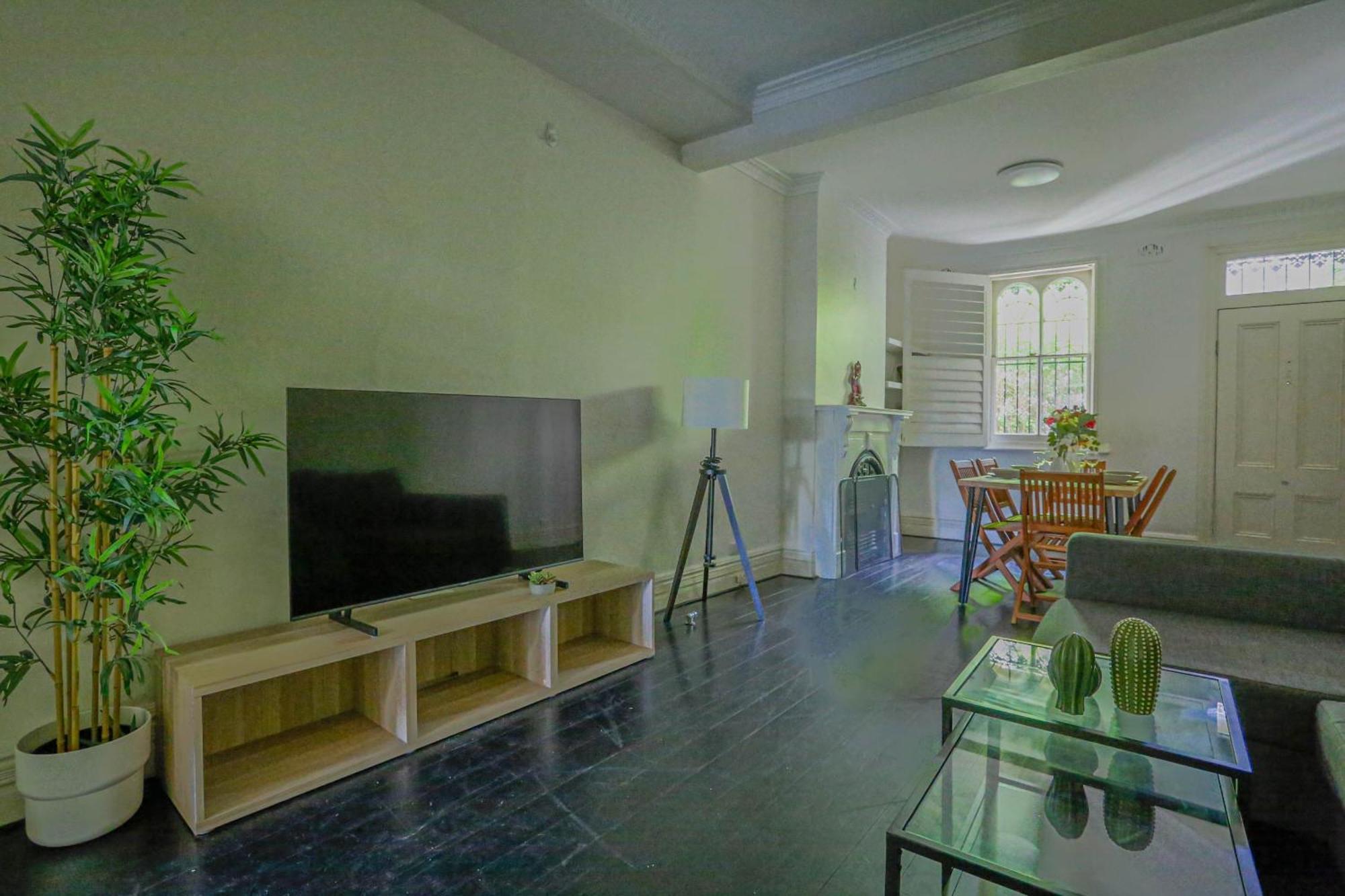 Casa vacanze Spacious 3 Bedroom House Glebe With 2 E-bikes Included Sydney